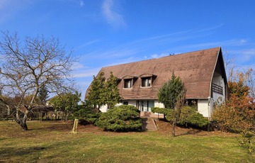 Eladó családi ház