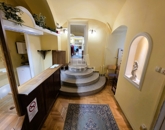 Eladó iroda/üzlethelyiség Veszprém 48 000 000 Ft