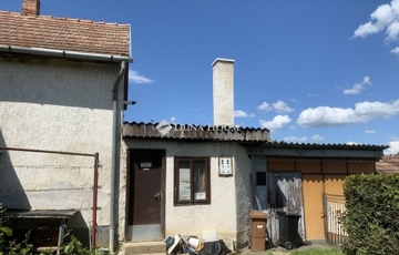 Eladó családi ház