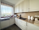 Eladó családi ház Pécs 289 000 000 Ft