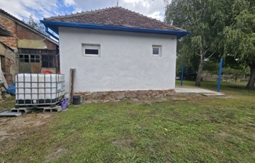 Eladó családi ház