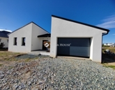 Eladó családi ház Szombathely 100 000 000 Ft