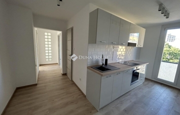 Eladó lakás