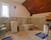 Eladó családi ház Komárom 62 900 000 Ft