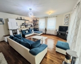 Eladó családi ház Szeged 184 000 000 Ft