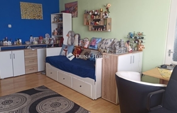 Eladó lakás