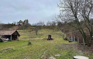 Eladó telek/földterület