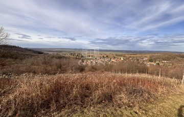 Eladó telek/földterület