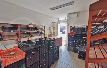 Eladó iroda/üzlethelyiség