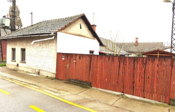 Eladó családi ház