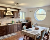 Eladó családi ház Csomád 147 000 000 Ft