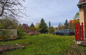 Eladó telek/földterület