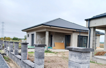 Eladó családi ház