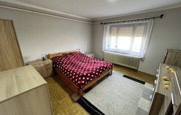 Eladó családi ház