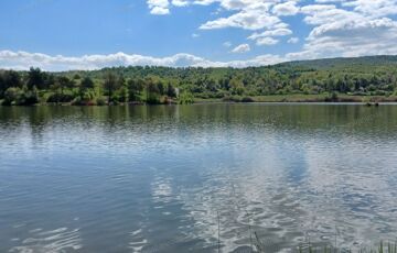 Eladó telek/földterület