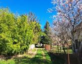 VÍZPARTTÓL 300 méterre eladó ÉPÍTÉSI TELEK PÁLKÖVÉN