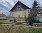 Tarnaörsön, a központhoz közel, 76 nm-es, 2 szobás családi ház eladó!