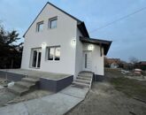 Eladó családi ház Tököl 99 000 000 Ft