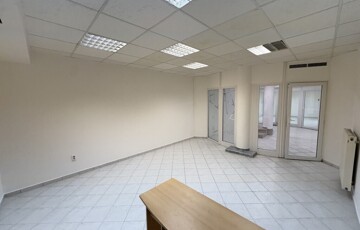 Kiadó iroda/üzlethelyiség