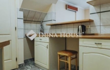 Eladó lakás