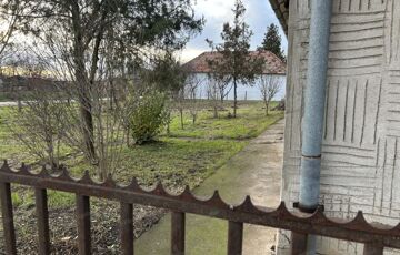 Eladó családi ház