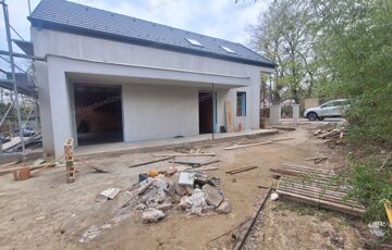 Eladó családi ház