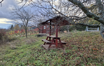Eladó telek/földterület