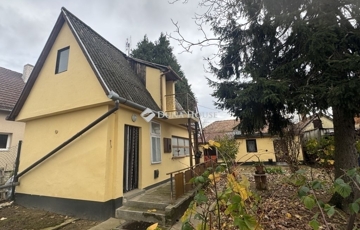 Eladó családi ház