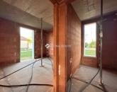 Eladó lakás Kozármisleny 111 100 000 Ft