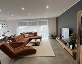 Eladó családi ház Pécs 229 000 000 Ft