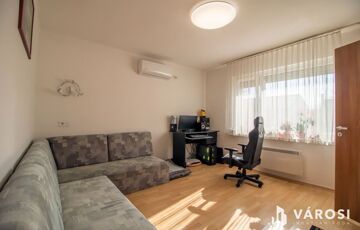 Eladó családi ház