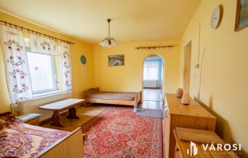 Eladó családi ház