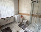 Eladó családi ház Kozármisleny 129 900 000 Ft