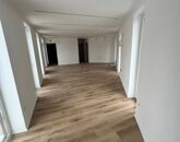 Kiadó iroda/üzlethelyiség Győr 340 000 Ft