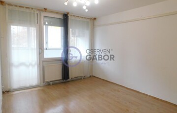 Eladó lakás