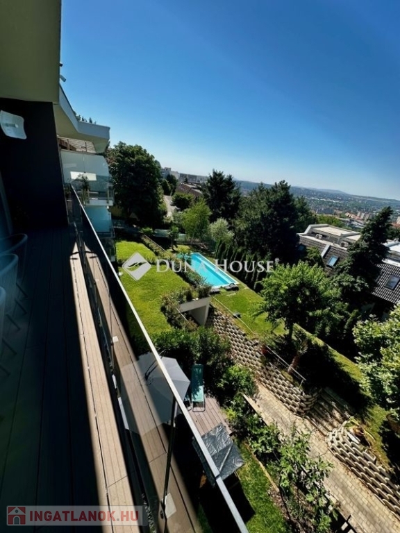 84m² · Iroda · 590.000 ft