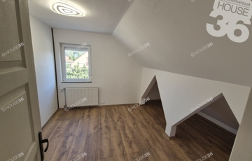 Eladó családi ház