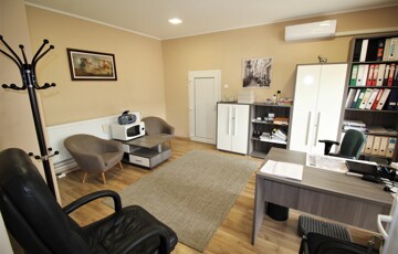 Eladó ipari ingatlan