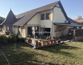 Eladó családi ház Pécs 129 900 000 Ft