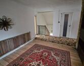 Eladó családi ház Oroszlány ritkán kínált, keresett utcájában!