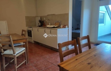 Eladó lakás