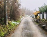 327429