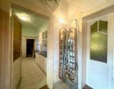 Eladó Szolnok központjában Fiumei uton 532 m2 telken 100m2 családi ház