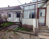 Kiadó családi ház Veszprém 220 000 Ft