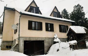 Eladó családi ház