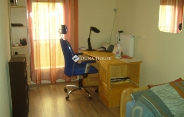 Eladó lakás