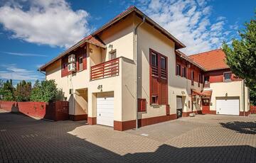 Eladó családi ház