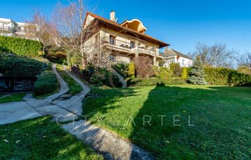 Kiadó családi ház