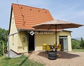 Eladó családi ház Szekszárd 25 900 000 Ft