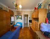 Szolnokon a Vitéz Szathmáry József úton  2 szobás lakás eladó!